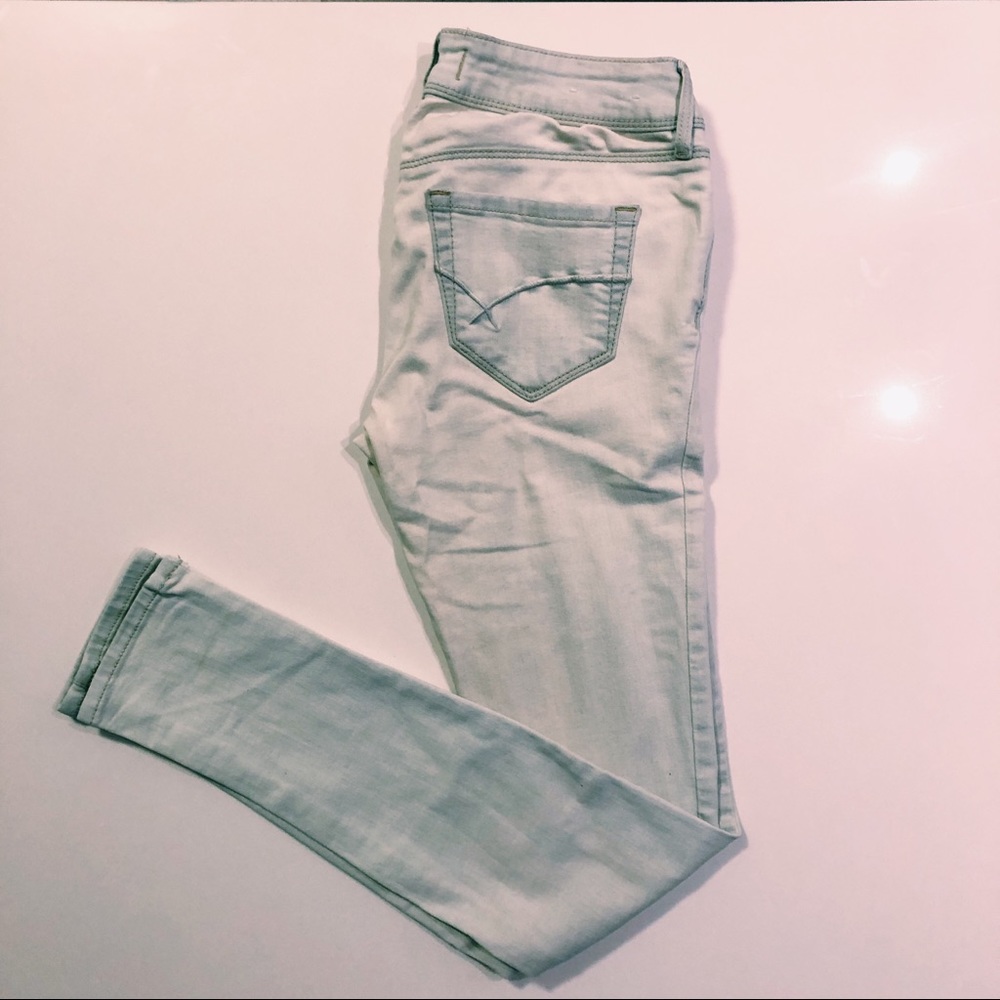 Pacsun light wash stretchy jeans